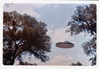 Flying Saucer 6 4 1964 NAID303938034